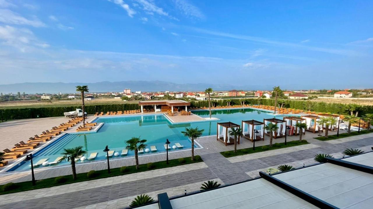 Deluxe Resort And Spa Koplik Екстер'єр фото